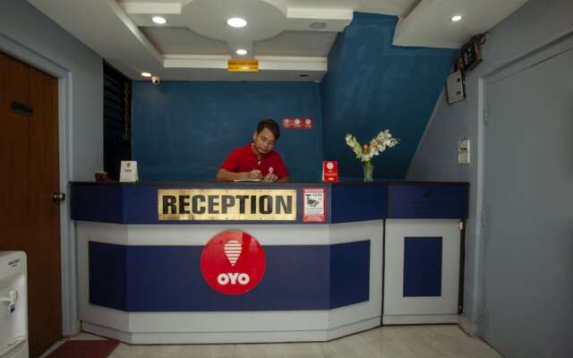 OYO 168 Divine Guest House