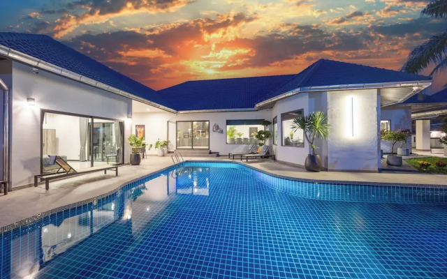 Villa Waree minutes to City and Beach