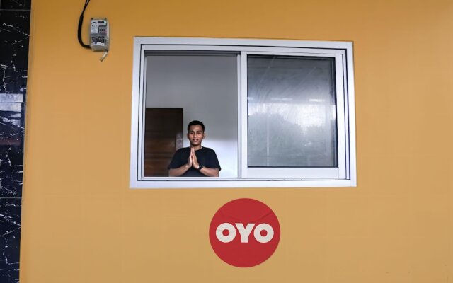 OYO 92626 Good Sleep 4 Inn Dcos Syariah