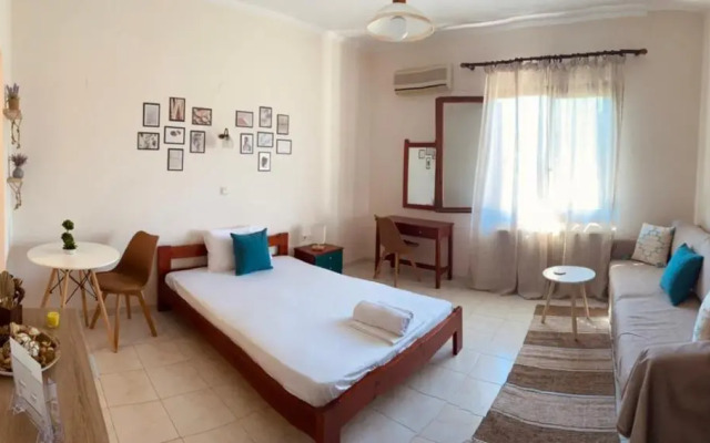 Filoxenia Apartments