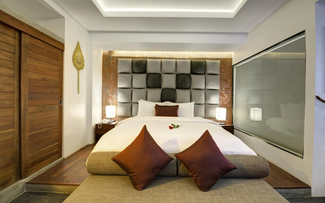 Solitaire Damnak Villa Hotel