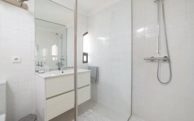 Fabrica Beach Apartments