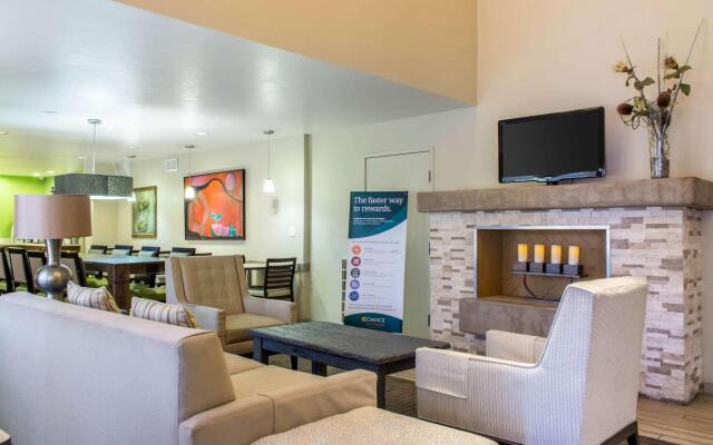 Comfort Suites At Tucson Mall