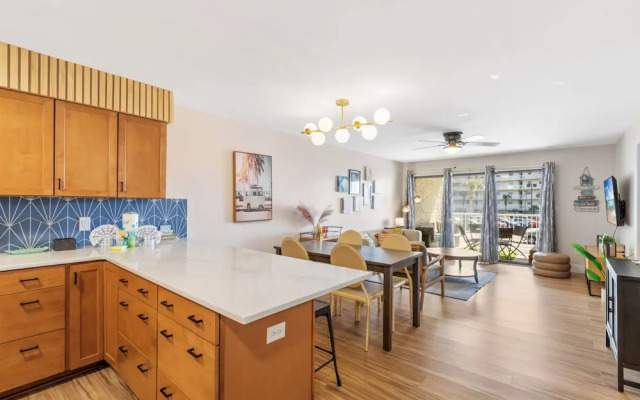 Seaside Beach & Racquet Club 2207