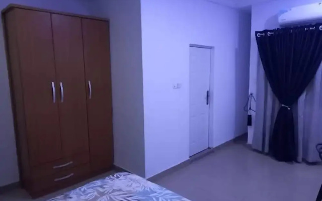 Mega Pavilion Apartment