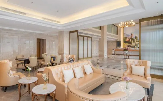 Vienna International Hotel (Anshun West High-speed Railway Station Branch)