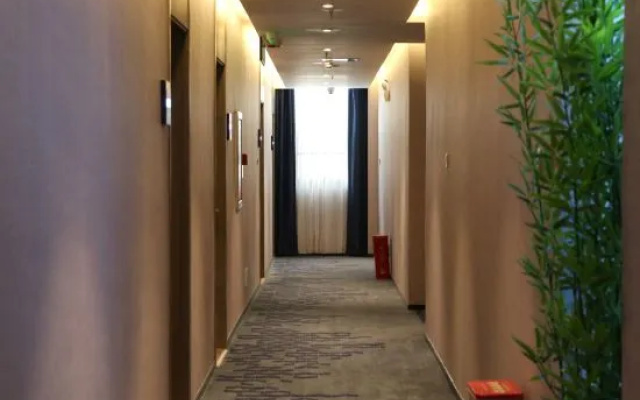 7Days Inn Premium Hotel (Zhengzhou Jiankang Road Zhengzhou People's Hospital Subway Station) – Hotel Rooms – Zhengzhou