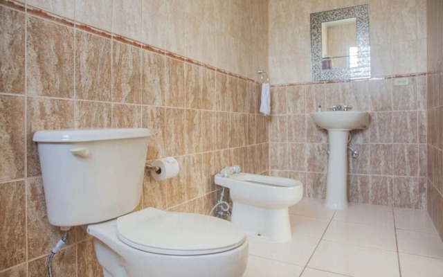 Colinas del Atlantico Vacational House 1st Floor
