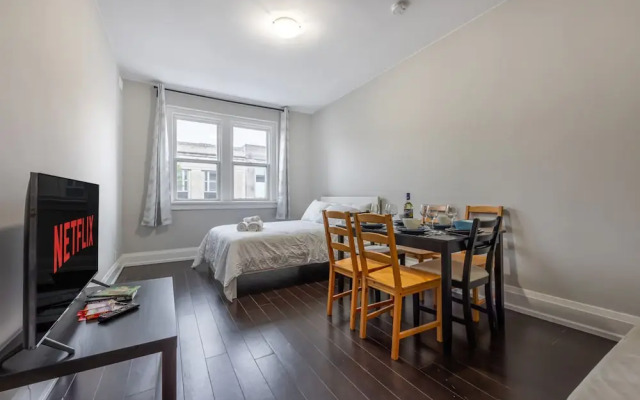 Serenity by the Falls Modern 2 Bedroom Hideaway