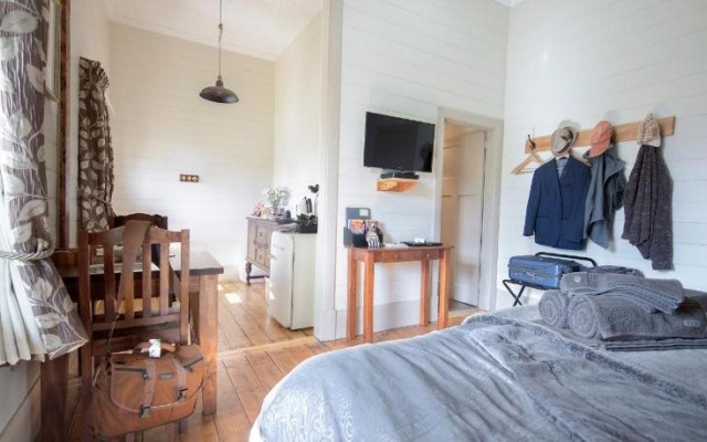 You Yangs Bed and Breakfast – Guest Rooms – Melbourne