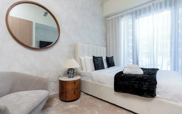 Nasma Holiday Homes - Azizi Riviera 43