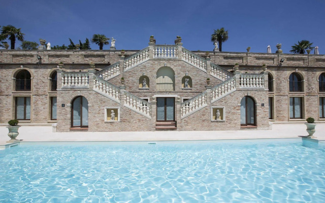 Villa Cattani Stuart XVII secolo