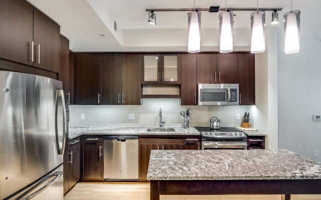 Bluebird Suites near Bethesda Metro