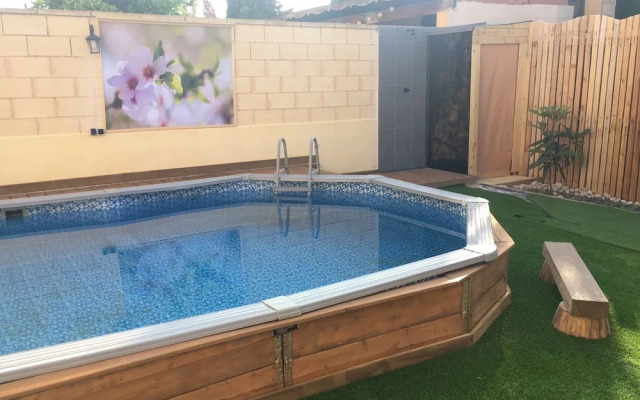 Villa Garden, Pool & sea