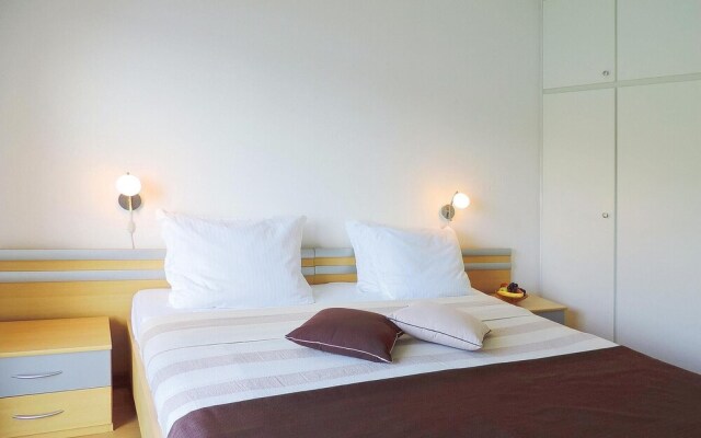 Nice Home in Rabac With Wifi and 2 Bedrooms