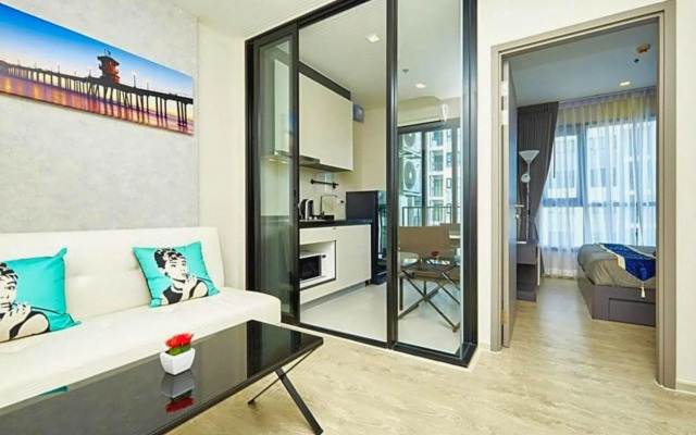 Pattaya Central Sea View Pool Suite