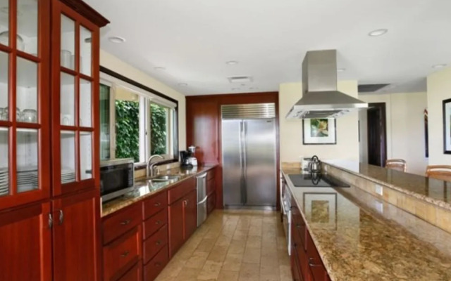 Waipouli Beach Resort G101 by RedAwning