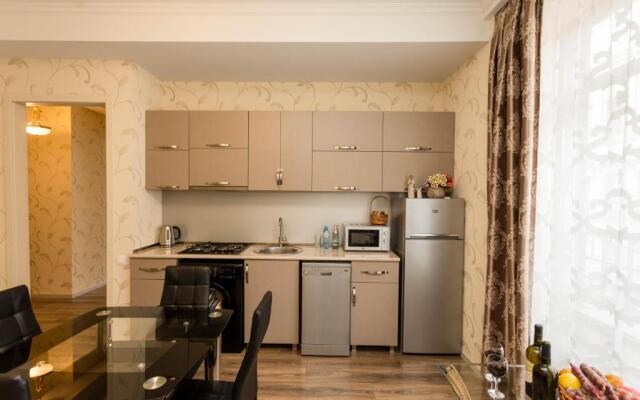 Serviced Apartment on Rustaveli Avenue 8