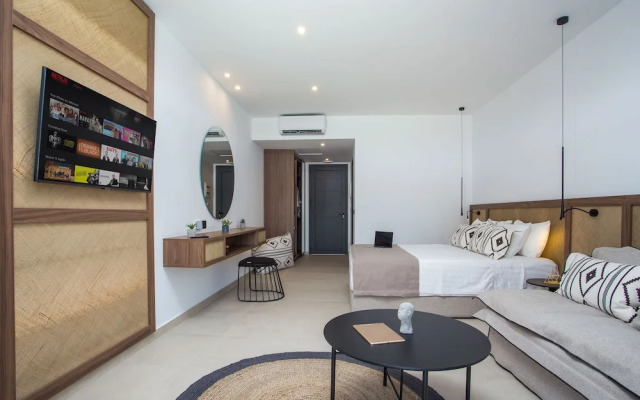 Vanik Suites