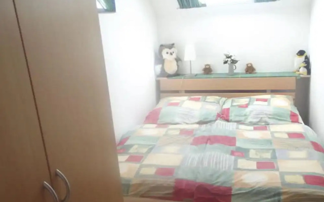 Holiday Home Frog Prince