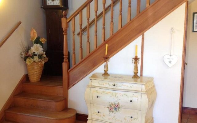Ravencar Farm Bed and Breakfast