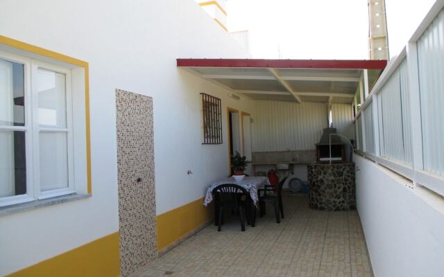 House With 3 Bedrooms in Luz , With Enclosed Garden - 2 km From the Be