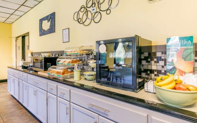 Quality Inn Manchester near Arnold AFB