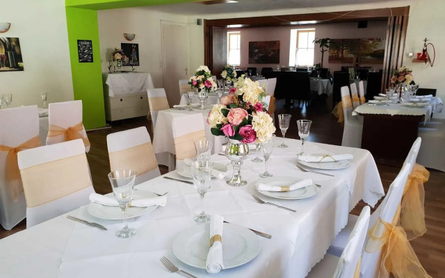Taverna Kostalui Gasthof Pension