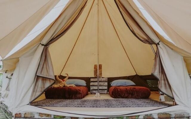 Damarwidi Glamping - Campsite