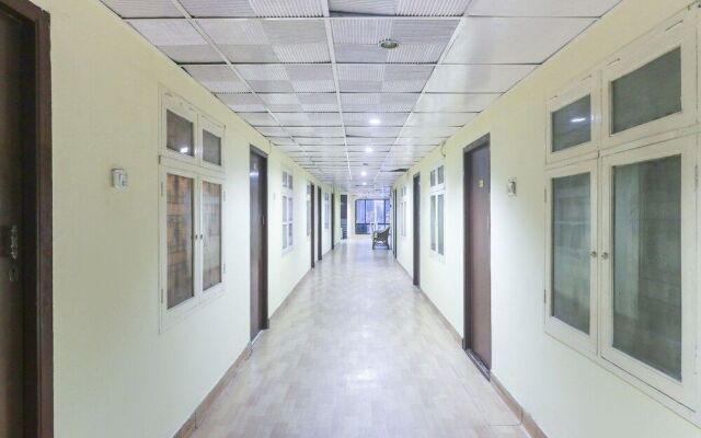 OYO 43893 Uhome Hotel Pvtltd