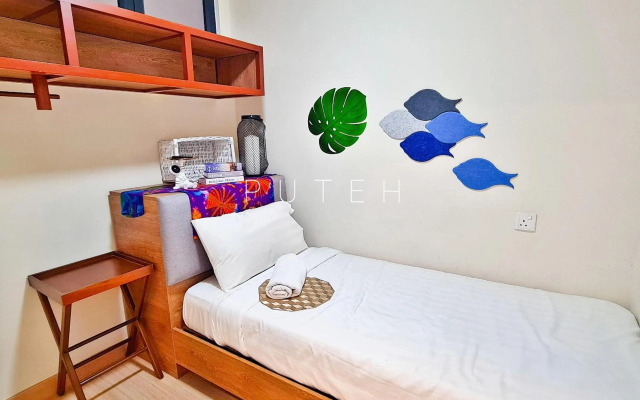 PUTEH Timurbay Beachfront Private Suite Kuantan