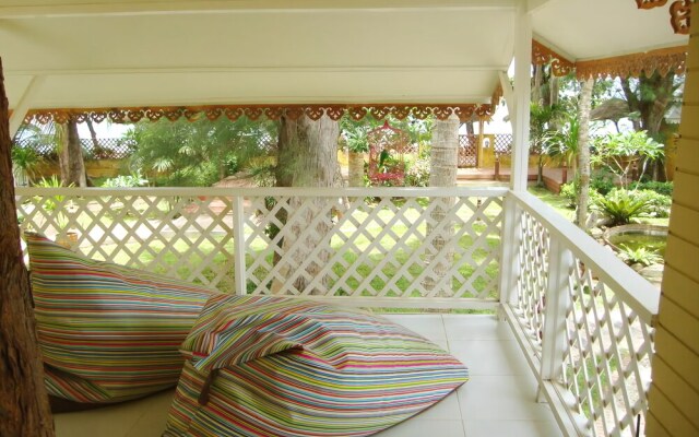 Plumeria Villa & Hideaway Resort