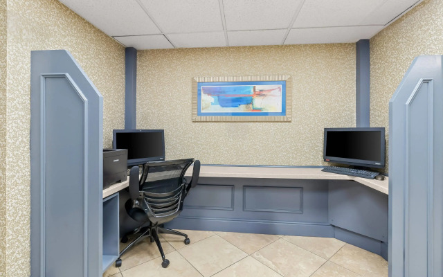 Clarion Inn Cranberry Township