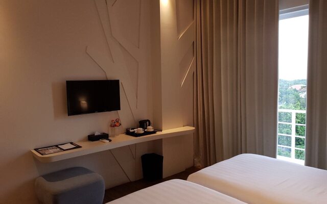 Bromo Park Hotel