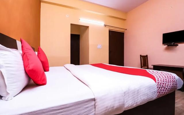 OYO 37194 Hotel Royal India