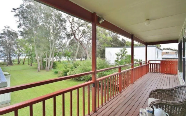 Paradise Bungalow Waterfront