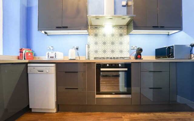 Stunning 2-bed Apartment in Weston-super-mare