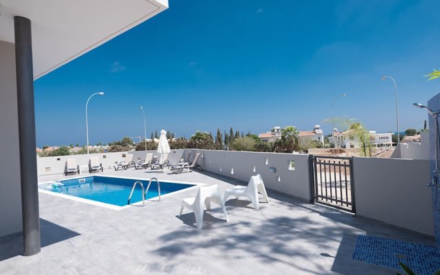 Luxury Villa in Cyprus near Beach, Protaras Villa 1249