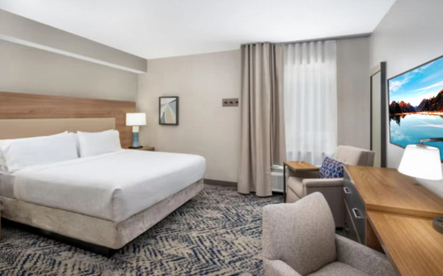 Candlewood Suites Champaign-Urbana University Area by IHG