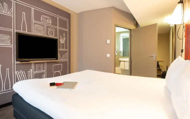 ibis Geneve Centre Lac