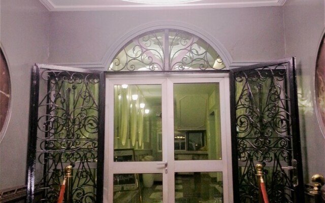 Hotel le Monarque Palace