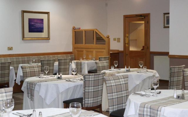 Loch Long Hotel