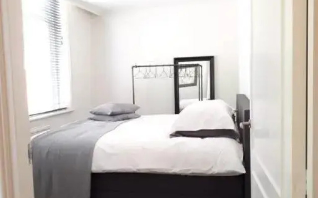 In the old City Centre of Edam, unique apartment.