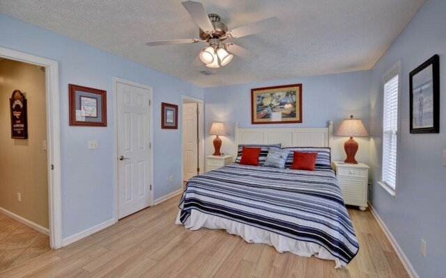 6717 Beach Drive - 1977178