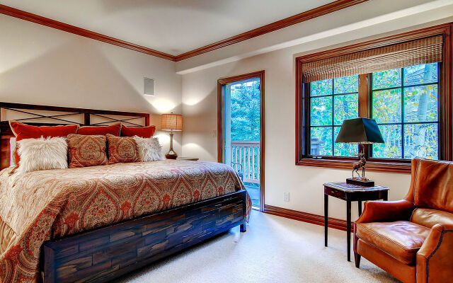 Oxford Court by East West Hospitality