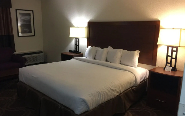 Ashmore Inn and Suites