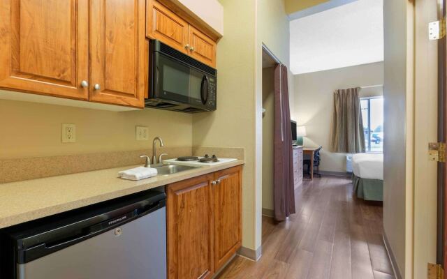Extended Stay America - Findlay - Tiffin Avenue