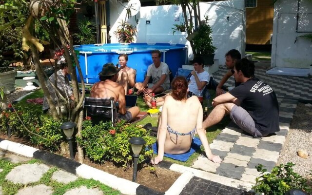 Lavinia Beach Hostel