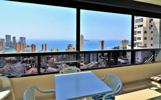 Apartment With one Bedroom in Benidorm, With Wonderful sea View, Pool