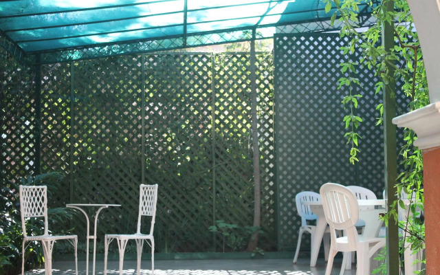 Le Moustier Suites